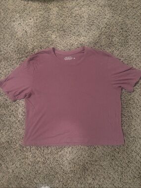 Abercrombie & Fitch Cropped Relaxed Tee